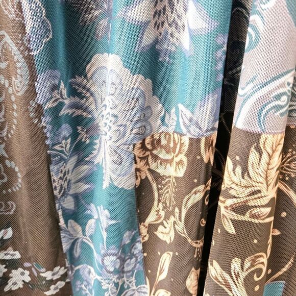 CIDER CURVE & PLUS SIZE Summer Blues Flowy Mini dress. - Picture 5 of 16